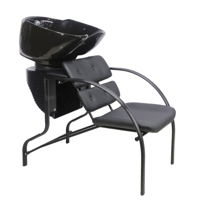 Cadeira preta para lavatório de cabelo com lavatório cerâmico preto