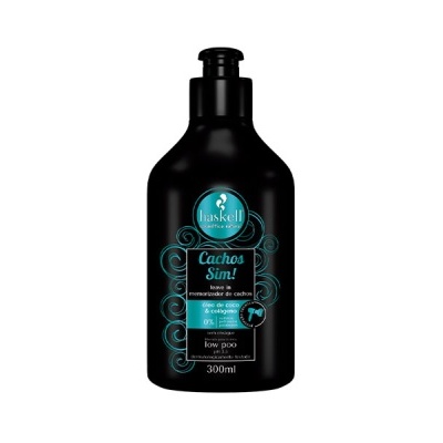 Frasco preto de creme para cabelo Cachos Sim da Buskell