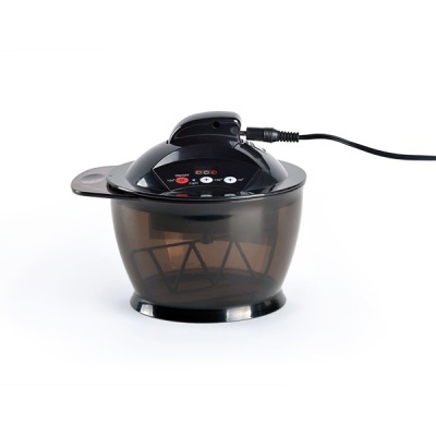 Depiladora elétrica com base castanha translúcida e tampa preta com botões e LEDs