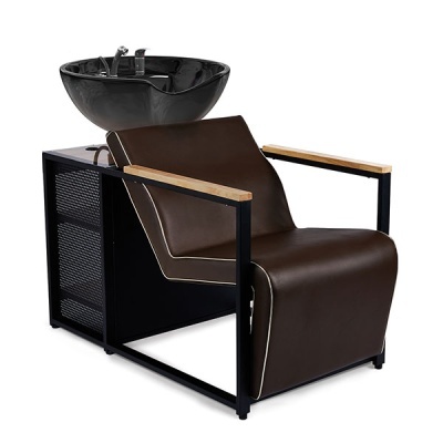 Cadeira de lavagem castanha de couro com lava-cabeças preto
