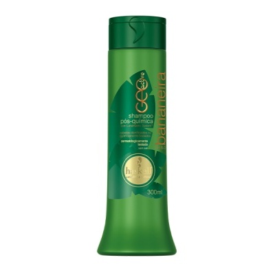 Frasco verde de champô Braéria 300ml com texto dourado e branco