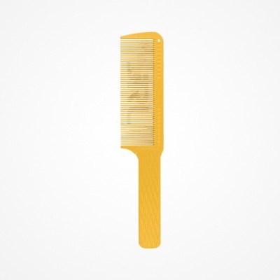 Pente amarelo de plástico com dentes finos e cabo texturizado