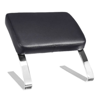 Descanso de pés com almofada preta e base metálica cromada