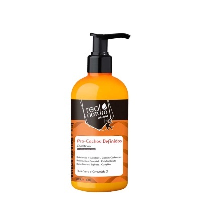 Frasco laranja com doseador preto e rótulo preto e branco real natura Pro-Cachos Definidos.