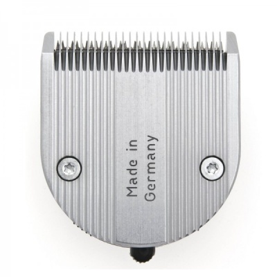 Cabeça metálica de máquina de cortar cabelo com texto Made in Germany