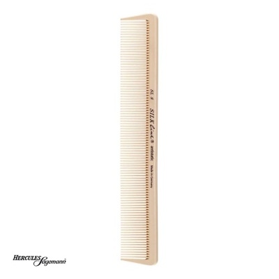 Pente plástico bege com texto impresso e fundo branco