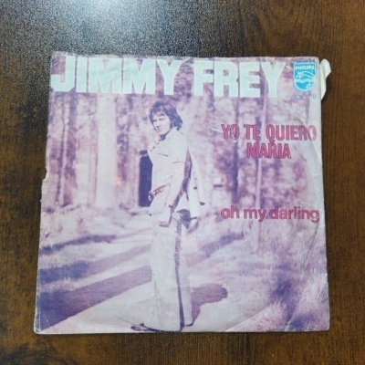 Disco de vinil Jimmy Frey Yo Te Quiero Maria com imagem de homem na estrada