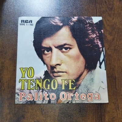 Capa de disco vinil de Palito Ortega com texto Yo Tengo Fe e selo RCA