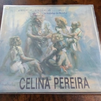 Capa de disco vinil com ilustração de várias pessoas e texto Celina Pereira
