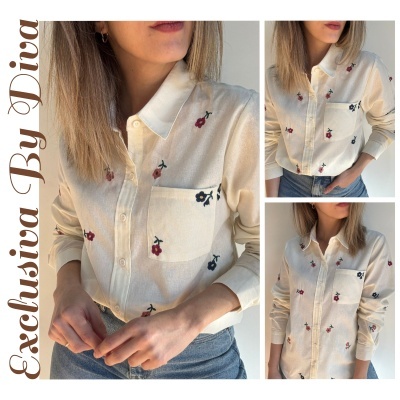 Camisa creme com bordados florais e bolso frontal, vista em vários ângulos