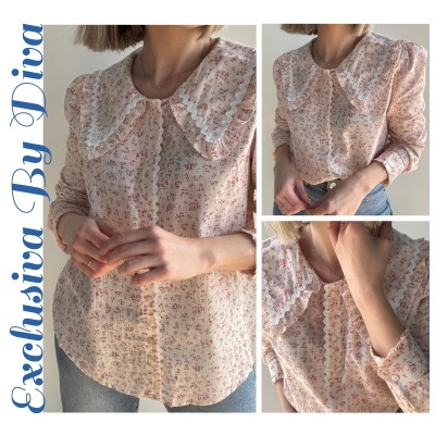 Camisa feminina leve com padrão floral e gola ampla detalhada em renda branca