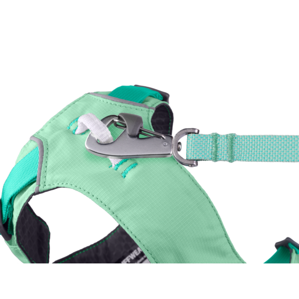 Flagline™ Dog Harness with Handle - Sage Green - Ruffwear Arnês para cães verde água com fecho metálico e alça de nylon turquesa