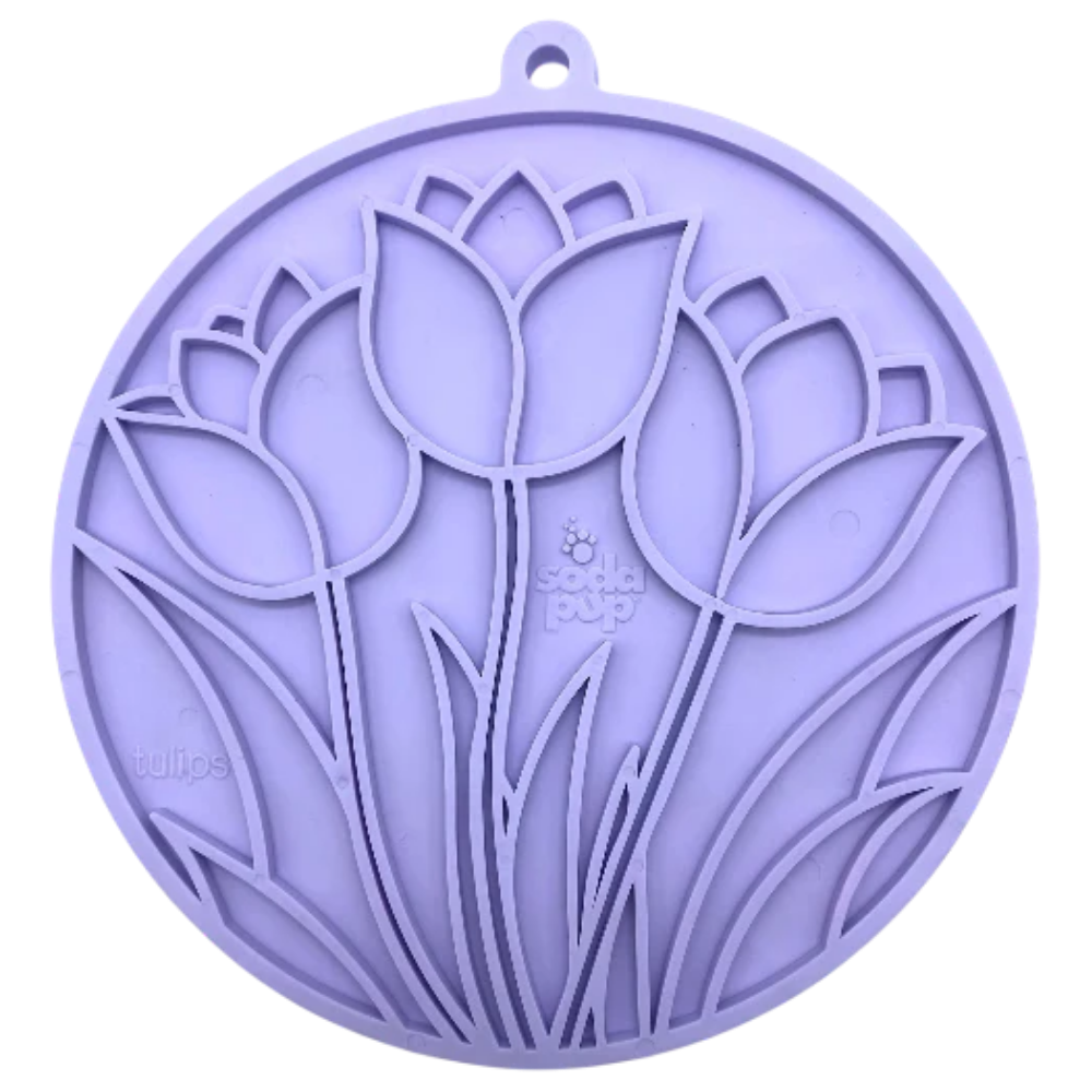 Tapete Tulip eMat Enrichment Lickmat com ventosas Pegador de silicone lilás com design de tulipas recortado