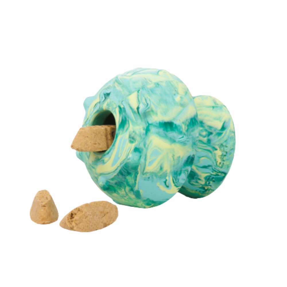 Toadstool™ Dog Toy - Moss Green - Ruffwear Brinquedo para cães azul e amarelo com pedaços de petisco.