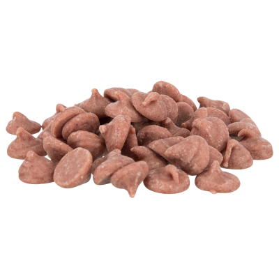 Pequenas peças de alimento castanho-avermelhado em forma de espiral