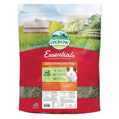 Embalagem de comida para porquinho-da-índia adulta Oxbow Essentials com imagem de porquinho-da-índia e pellets visíveis