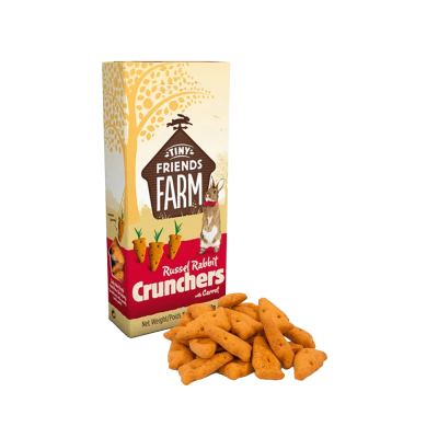 Pacote de snacks Russo Rabbit Crunchers com snacks alaranjados em frente