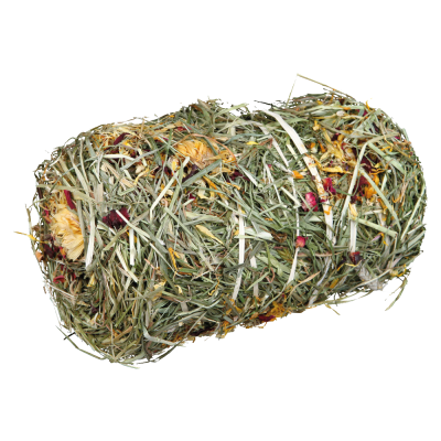 Rolo de feno com flores secas coloridas