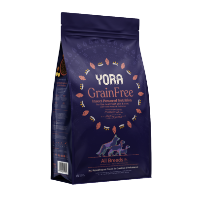 Embalagem de ração para cães Yora GrainFree roxa com ilustrações e texto