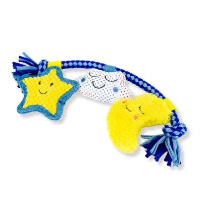 Brinquedo canino com corda azul e peluches com formas de estrela, nuvem e meia-lua