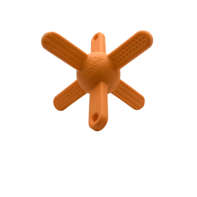 Brinquedo para cães de borracha laranja em forma de estrela com texto Muzzle Mates