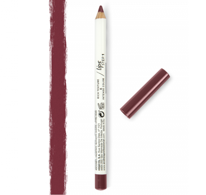 Andreia Lips PERFECT DEFINITION Lip Liner 06 Lápis labial cor vinho com tampa ao lado e amostra da cor no fundo branco.