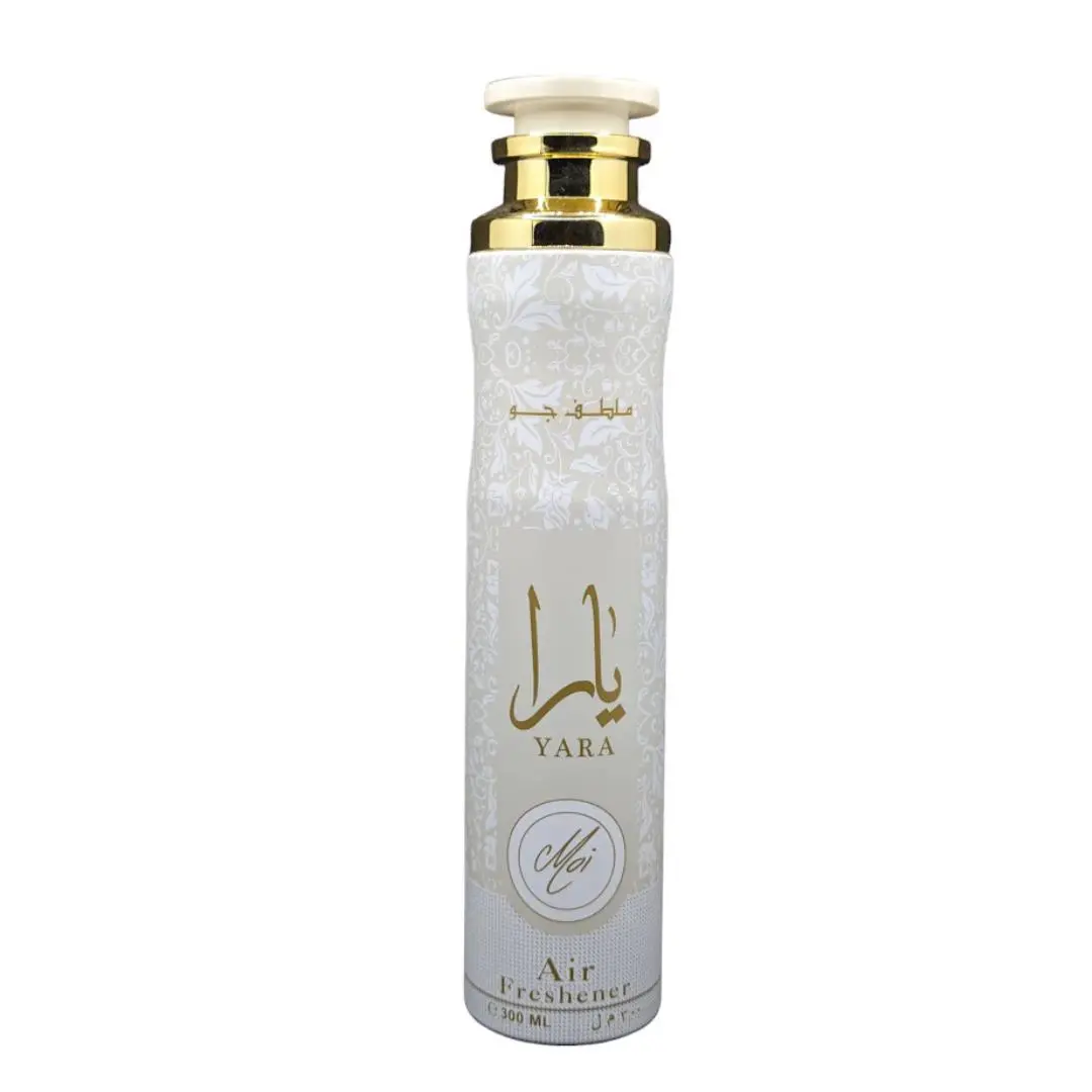 Ambientador Yara moi (Branco) 300ml - Lattafa Frasco branco e dourado de ambientador YARA com padrão floral e texto em árabe e inglês