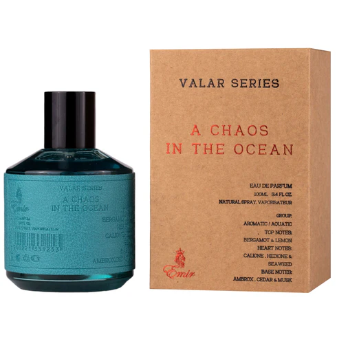 A Chaos In The Ocean PARIS CORNER for men 100ml Frasco de perfume azul e caixa castanha com texto do produto