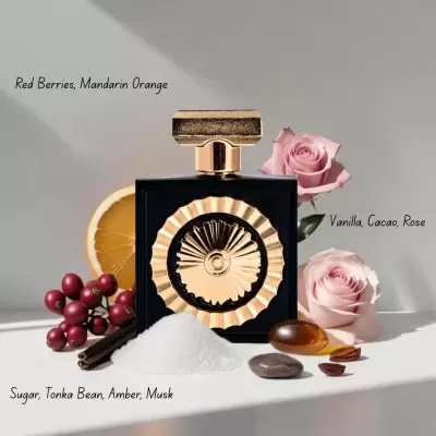 Frasco de perfume preto com detalhes dourados e ingredientes naturais ao redor