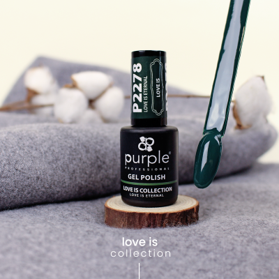 Esmalte gel Purple Professional cor P2778 com pincel verde escuro e fundo de algodão e tecido cinzento