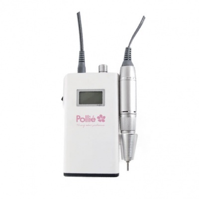 Aparelho de micropigmentação branco com texto rosa e peça de mão metálica