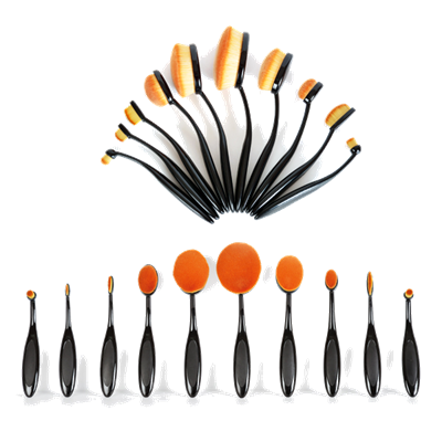 Conjunto de pincéis de maquilhagem com cerdas laranjas e cabos pretos em várias formas e tamanhos
