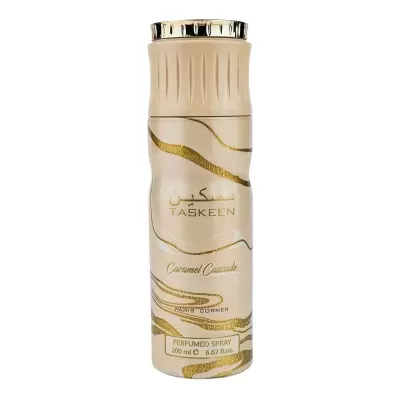 Frasco de spray perfumado bege com detalhes dourados e texto TASKEN Caramel Cascade.