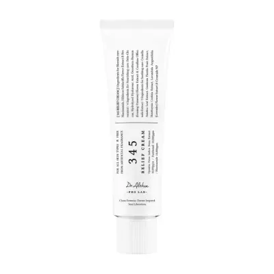 Tubo branco de creme com texto preto, marca Dr. Althea PRO LAB.