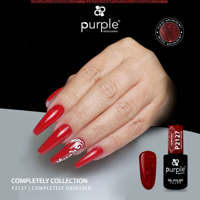 Mão com unhas vermelhas brilhantes decoradas, frasco de verniz gel Purple Professional