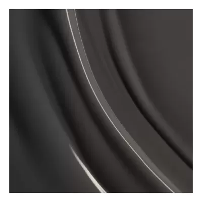 Superfície curva cinza escura com linha brilhante