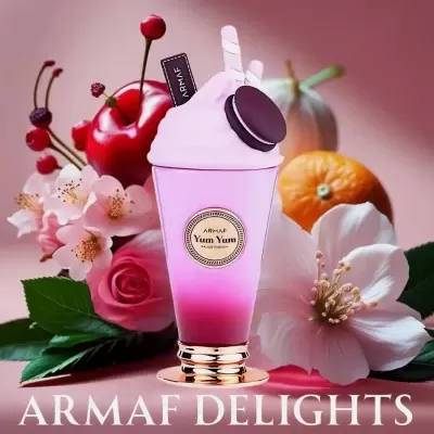 Frasco de perfume rosa ARMAF DELIGHTS Yum Yum com flores decoração