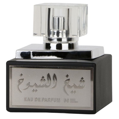 Frasco de perfume preto com tampa transparente e rótulo metálico com texto em árabe e 'EAU DE PARFUM 50 ML'.