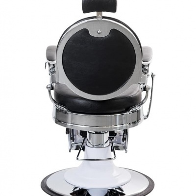 Cadeira de barbeiro preta com estrutura cromada e base redonda branca