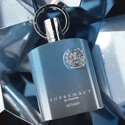 Frasco prateado de perfume SUPREMACY in Heaven da marca AFNAN