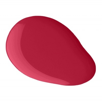 Mancha vermelha brilhante de verniz ou batom