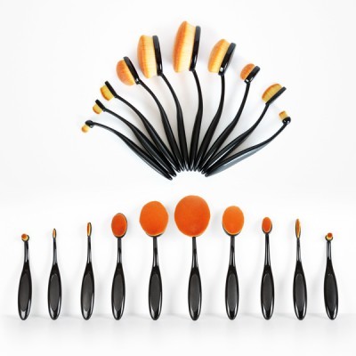 Conjunto de 20 pincéis de maquilhagem com cerdas amarelo-laranja e cabos pretos