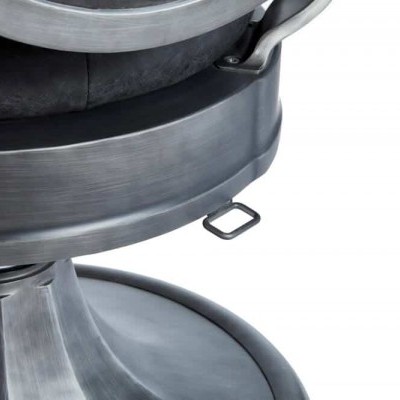 Base de cadeira em metal e assento almofadado preto