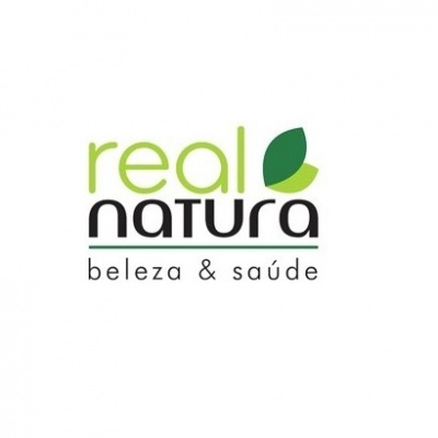 Logotipo real natura com folhas verdes e texto beleza & saúde