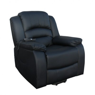 Poltrona reclinável em pele preta com almofadas espessas e controlo por cabo