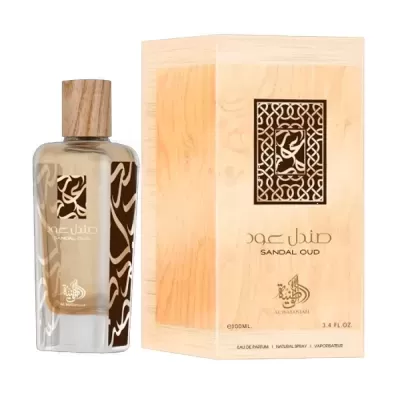 Perfume Sandal Oud em frasco de vidro e tampa de madeira com caixa de madeira clara