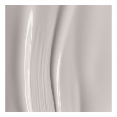 Textura líquida bege clara com reflexos brancos