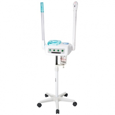 Aparelho médico ou odontológico branco e azul com base giratória e rodas.