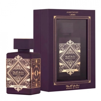 Perfume Amethyst Badee Al Oud Lattafa em embalagem roxa com detalhes dourados
