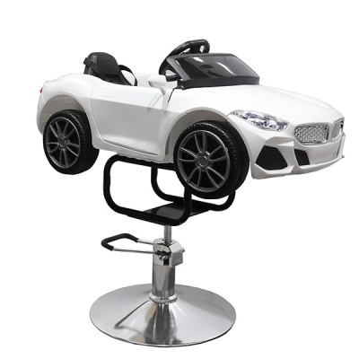 cadeira infantil para salão em forma de carro desportivo branco com base metálica